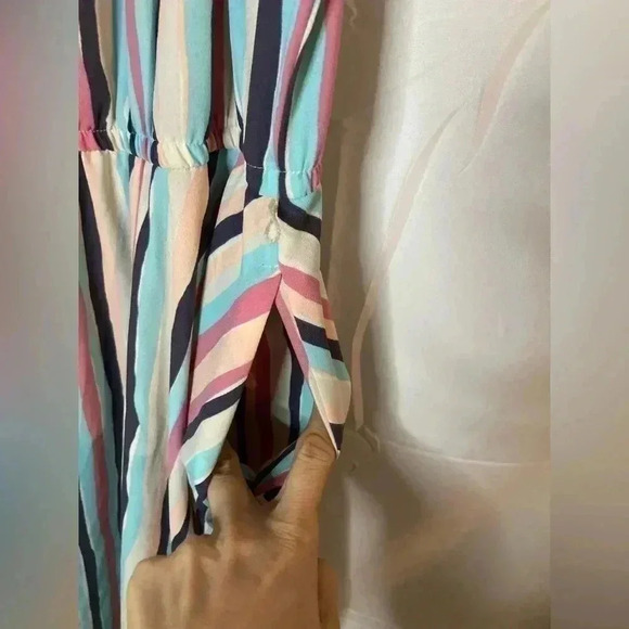 Lauren Conrad dress - Picture 5 of 6
